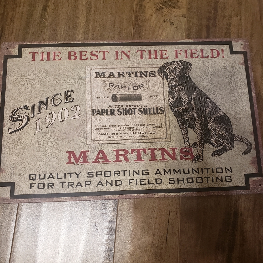 Martins wall decor sign good condition.